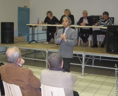 Jean-Yves Duclos, lors du pré-lancement de sa campagne en 2013...